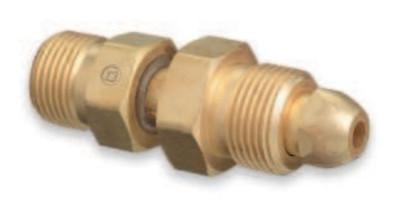 Western Enterprises Brass Cylinder Adaptors, From CGA-580 Nitrogen To CGA-540 Oxygen, 415